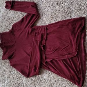 Latched mama nursing top